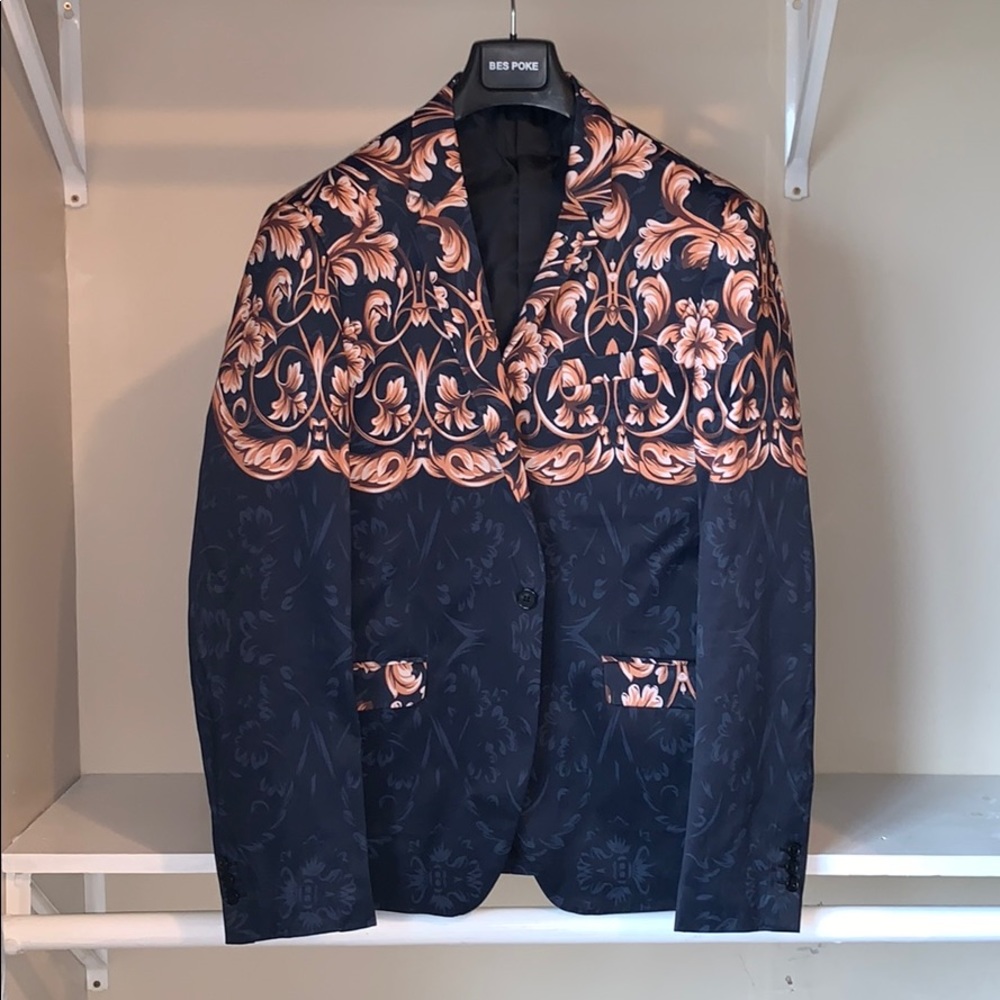 Bespoke floral blazer - chic